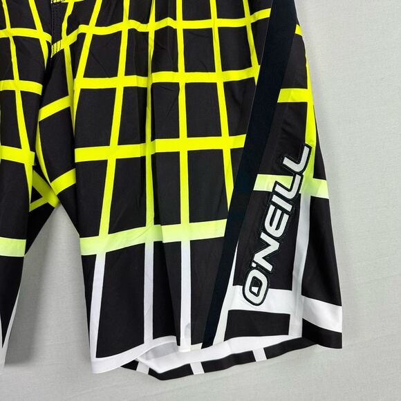 O’Neill Hyperfreak 2.0 Men’s size 30 Board Shorts - Picture 6 of 11